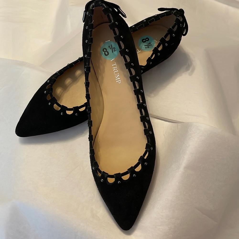 Ivanka Trump black suede flat pumps